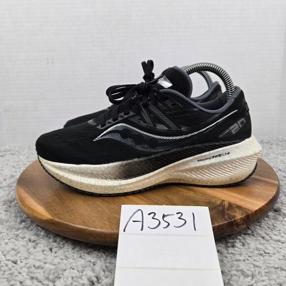 Saucony Womens 7.5 Triumph 20 Black White Athletic Gym Daily Road Running Shoe - Picture 1 of 13